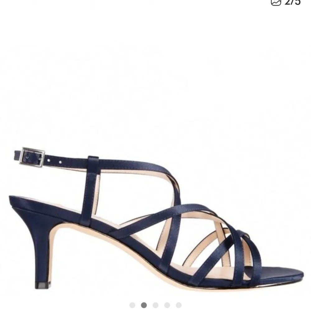 Nina slim straps